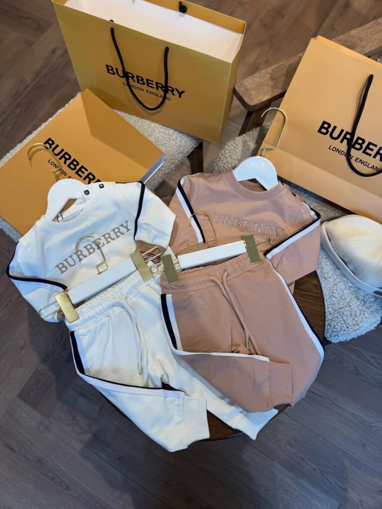 CONJUNTO INFANTIL - BURBERRY