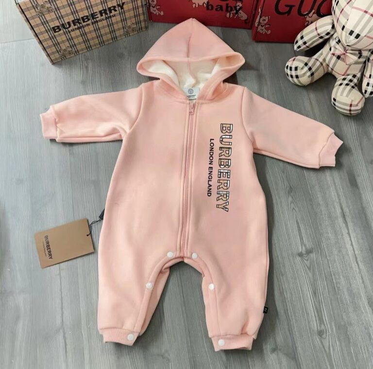 MACACÃO INFANTIL - BURBERRY