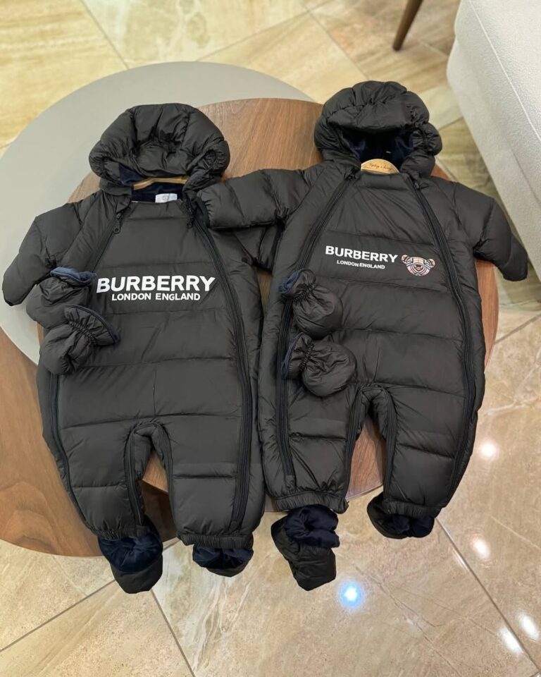 MACACÃO INFANTIL - BURBERRY
