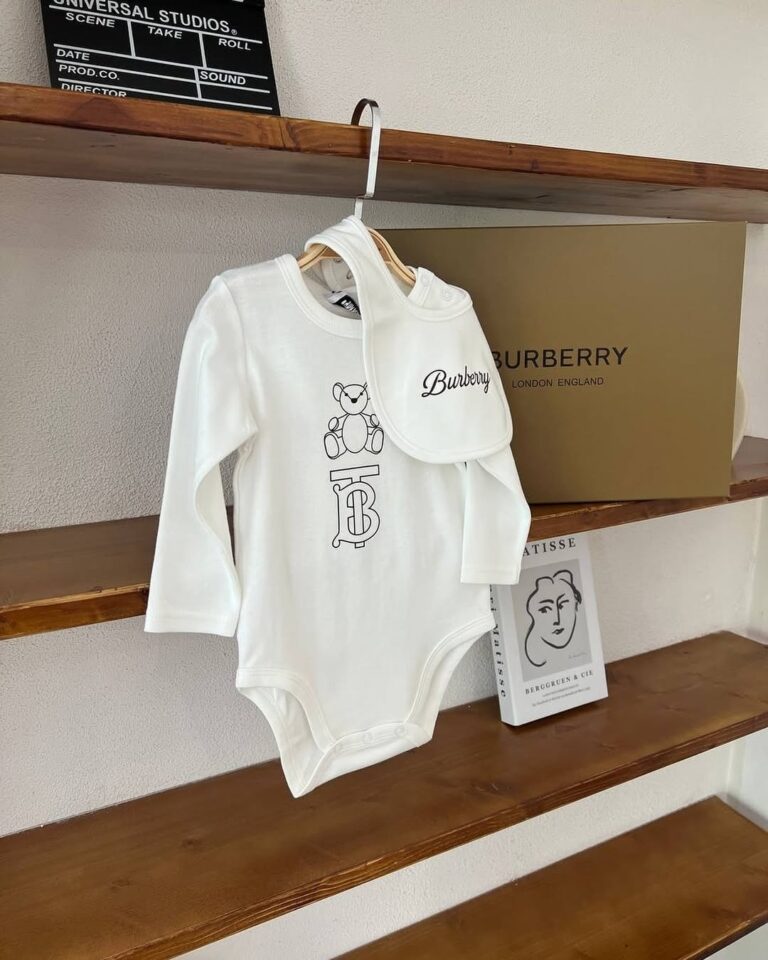 MACACÃO INFANTIL - BURBERRY