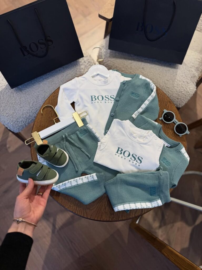 CONJUNTO INFANTIL - HUGO BOSS