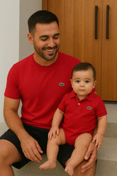 CONJUNTO CAMISETA + BODY LACOSTE (PAI+FILHO)