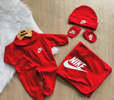 SAÍDA DE MATERNIDADE - NIKE