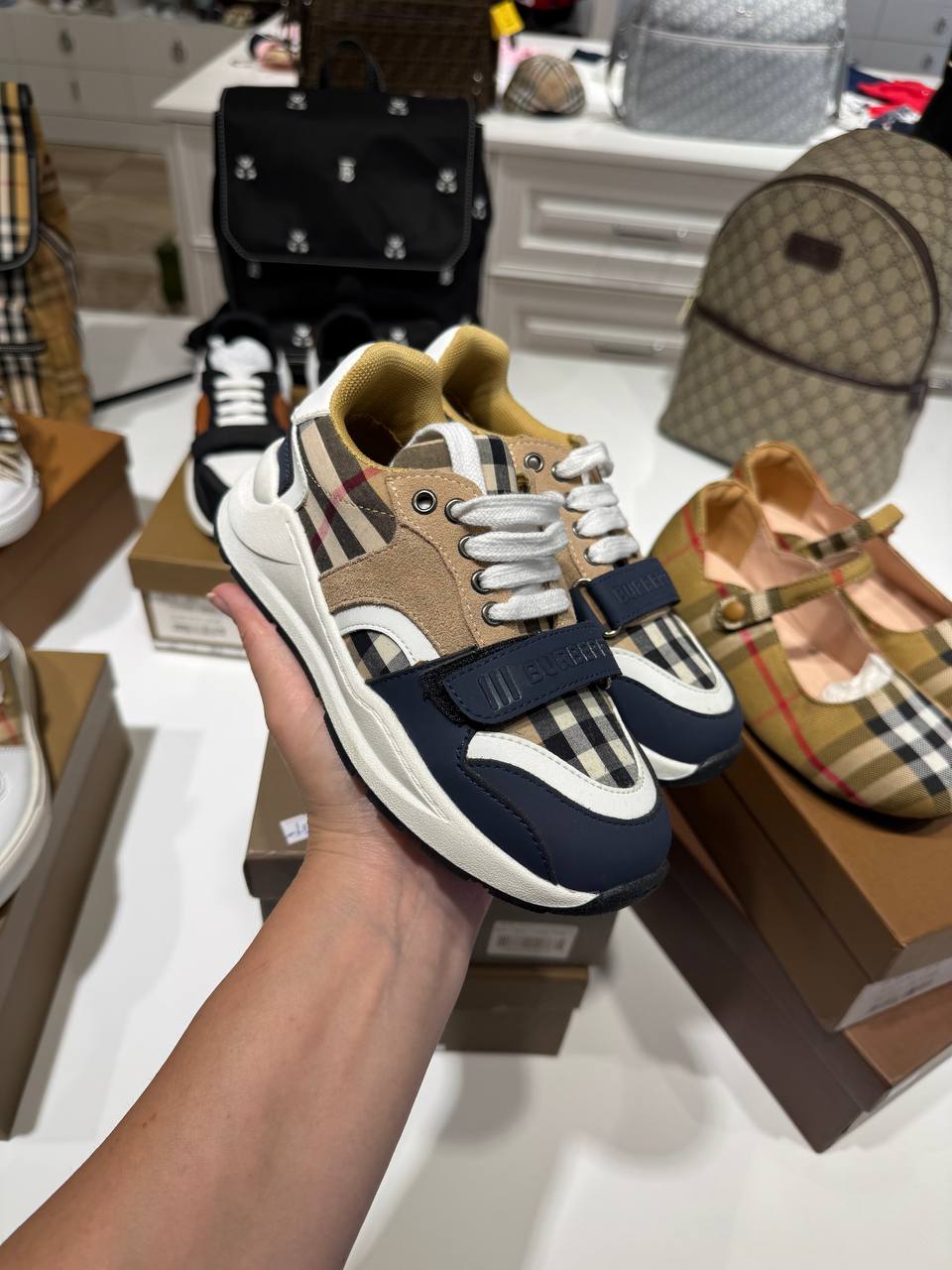 TÊNIS INFANTIL - BURBERRY